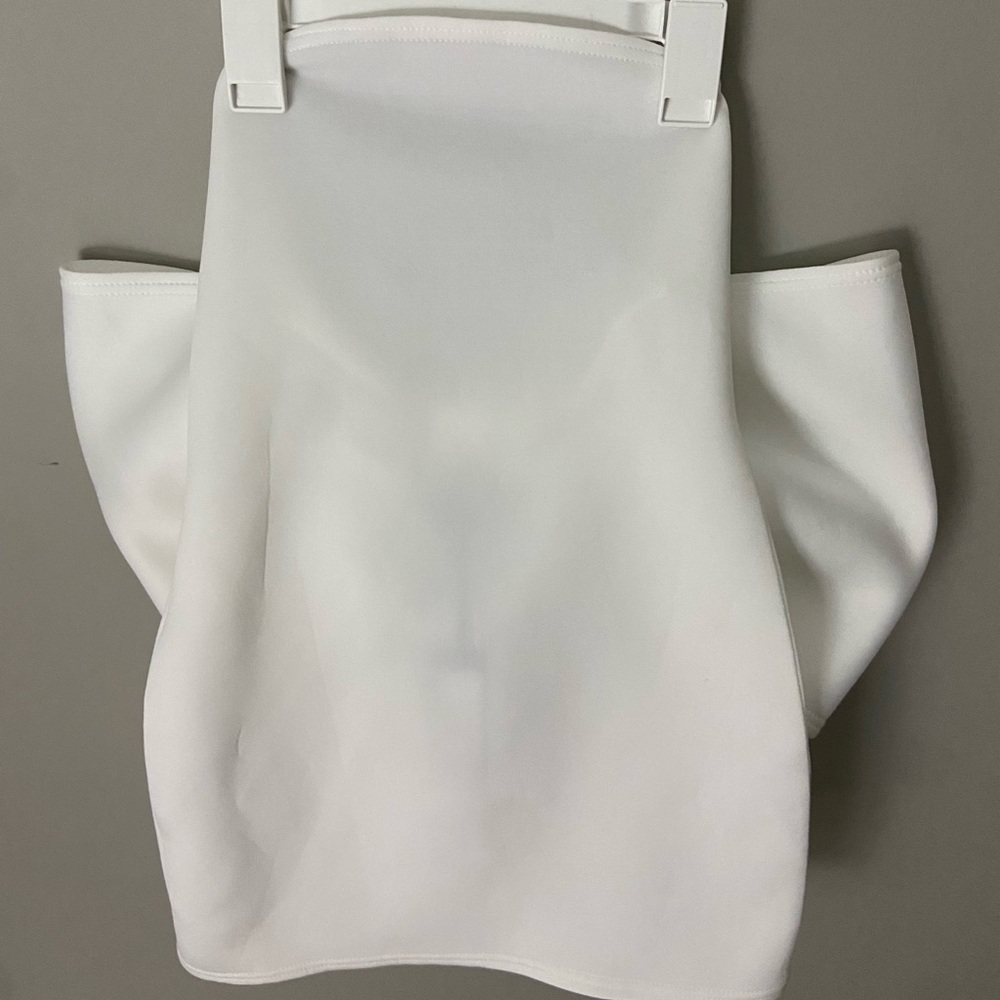 PrettyLittle Thing White Bow Dress Size 6